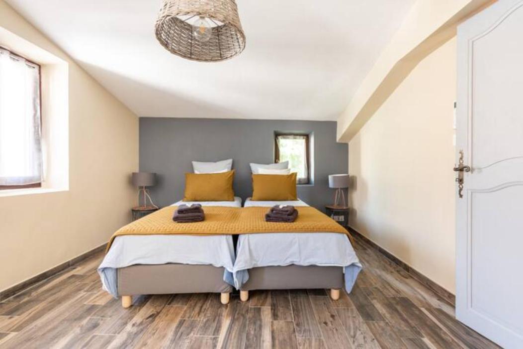 Le Marronnier 2 Apartamento LʼIsle-sur-la-Sorgue Exterior foto